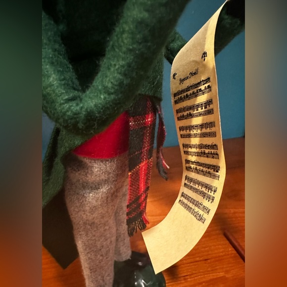 RARE - Vintage 1982 Signed BYERS' Choice Caroler - "THE CONDUCTOR" - Like New - Picture 10 of 13